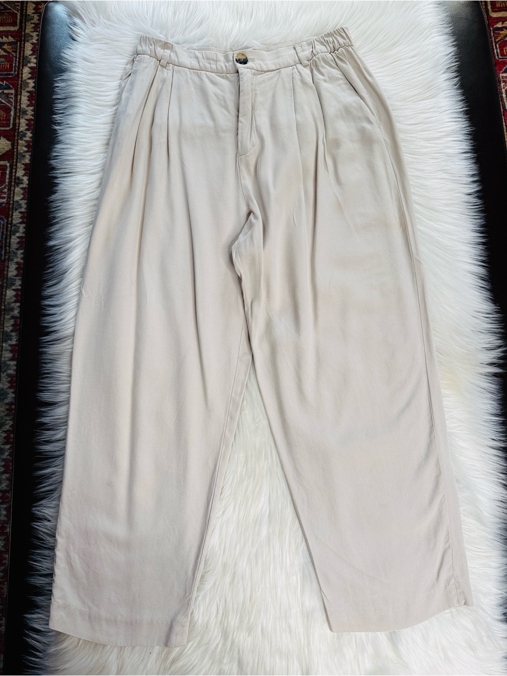 Zara Khaki Textured Fabric High Waisted Cropped Trousers